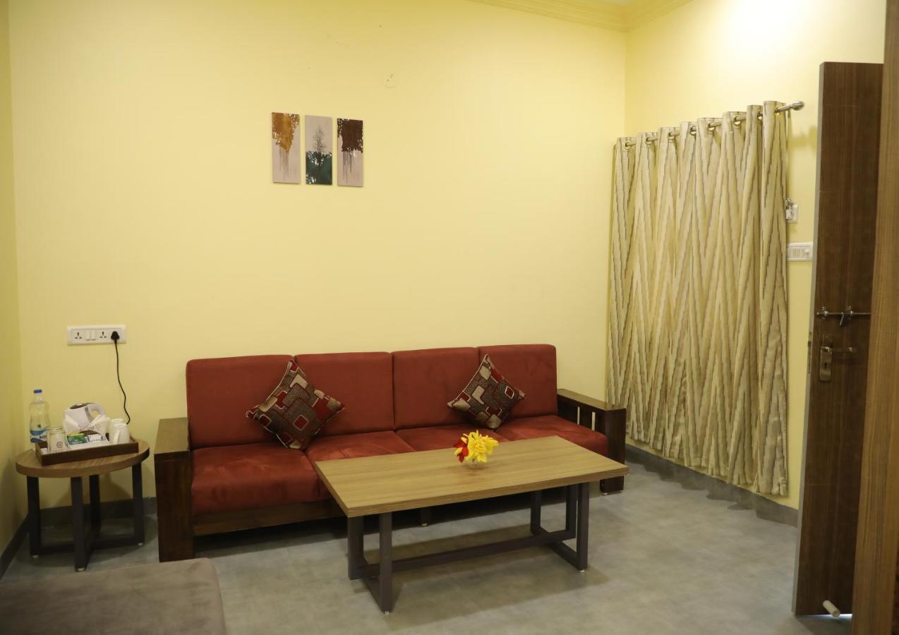 Jaidev Farms And Resort Chhindwāra Exteriör bild